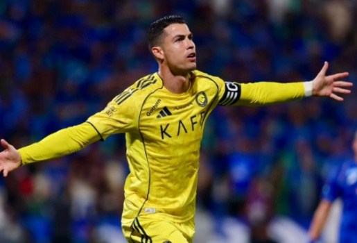 Ronaldo tái xuất ghi bàn giúp Al-Nassr phả hơi nóng vào Al Hilal