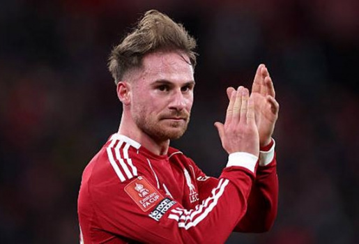 Romano phủ nhận tin đồn Man Utd muốn chiêu mộ Mac Allister