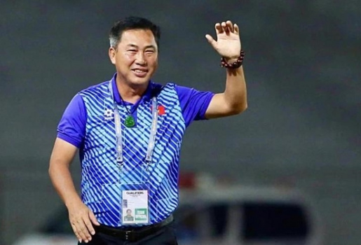 HLV Hứa Hiền Vinh gia nhập Becamex TP.HCM