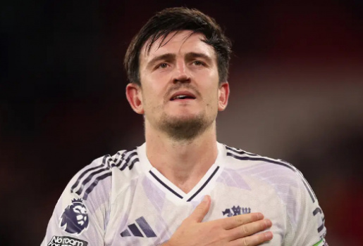 Man Utd sẽ hối hận nếu để Harry Maguire ra đi tự do