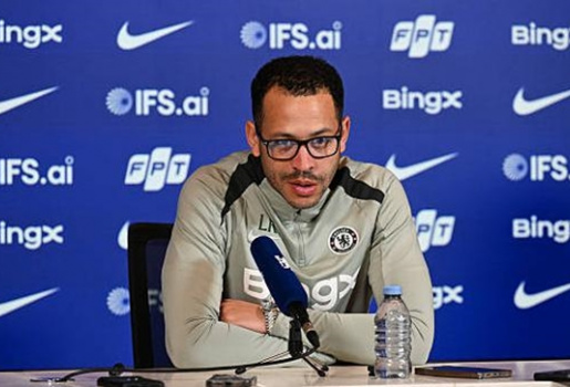 Liam Rosenior quyết tìm điểm yếu để đánh bại Arsenal