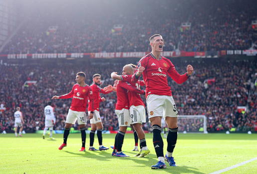 Chấm điểm MU: Đầu tàu Fernandes; Điểm tựa Sesko