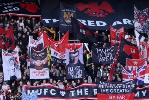 Man Utd tăng giá vé năm thứ 4 liên tiếp, CĐV phản ứng dữ dội
