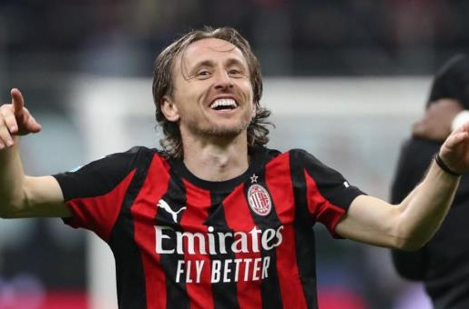 Modric khen AC Milan chiến đấu với tinh thần của Sergio Ramos