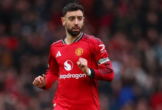 Rio Ferdinand khẳng định Bruno Fernandes là tiền vệ hay nhất thế giới