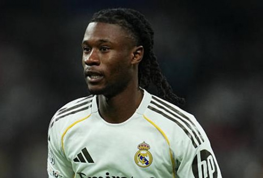 Tin đồn chuyển nhượng tối 18/3: Chelsea nhắm Camavinga thay Enzo; Barca giành Bastoni