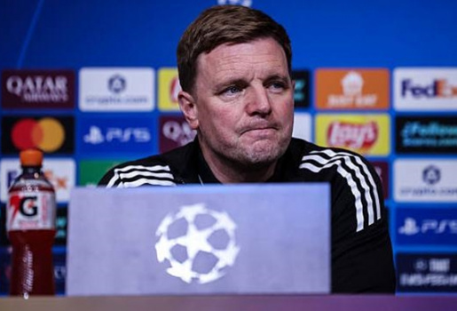 Eddie Howe không e sợ áp lực khi tái đấu Barcelona