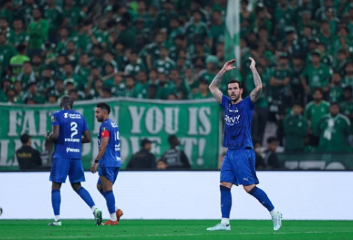 Al Hilal thắng Al Ahli 4-2 trên chấm luân lưu để vào chung kết