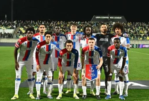 Vào tứ kết cúp châu Âu, Crystal Palace lập kỷ lục bóng đá Anh