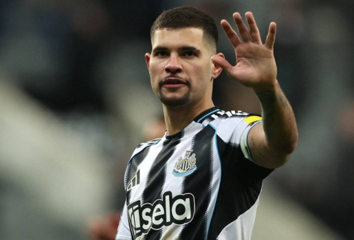 Romano xác nhận MU tiếp cận Bruno Guimaraes