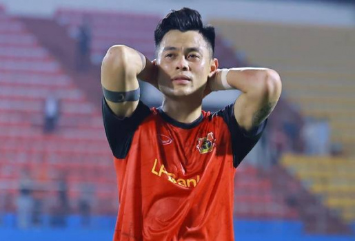 HLV Vũ Tiến Thành ngạc nhiên khi Đức Chiến trượt ĐTVN