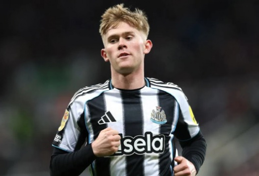 MU tìm người thay Luke Shaw bằng bộ đôi 60 triệu bảng