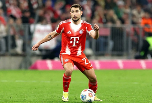 Raphael Guerreiro sẽ rời Bayern theo dạng tự do