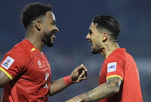 Tuyển Việt Nam đa dạng lối chơi nhờ dàn sao cao trên 1,80m