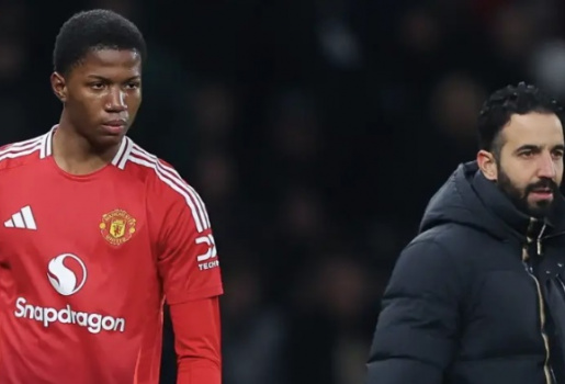 Chido Obi có phải nạn nhân của Ruben Amorim tại MU?