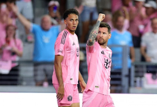 Suarez giải cứu Inter Miami sau bàn thắng của Messi