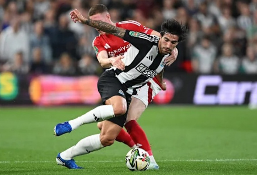 Vồ hụt Anderson là cơ hội để Man United sở hữu Tonali