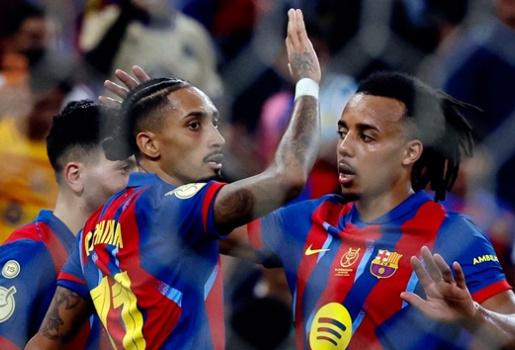 Chelsea chi 70 triệu bảng mua Jules Kounde từ Barcelona