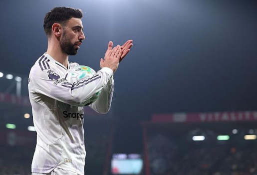 Từ vết xe đổ của Salah, MU chớ vội giữ chân Bruno