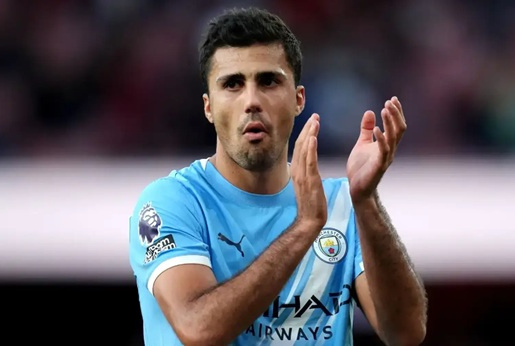 Man City tự tin trói chân Quả bóng Vàng 2024 Rodri