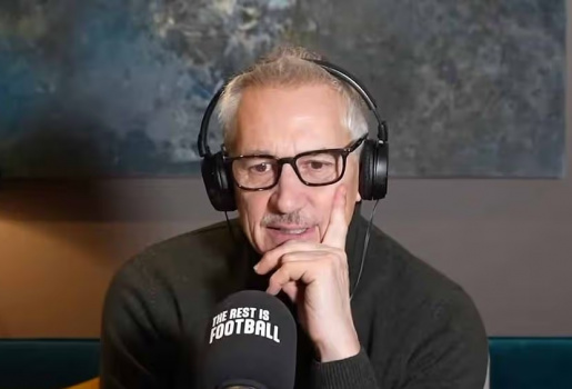 Lineker quay xe, tin Man City lật đổ Arsenal