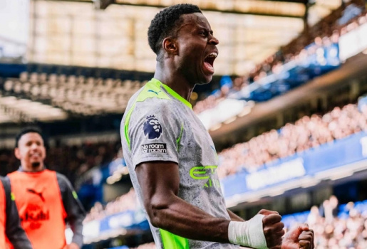Hạ đẹp Chelsea, Guehi gửi chiến thư đến Arsenal