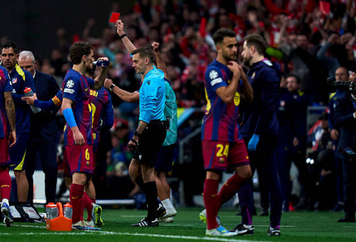 Tại sao cú vấp ở Cúp C1 không phải thảm họa với Barca?