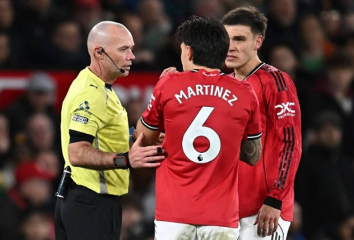 FA giữ nguyên thẻ đỏ của Martinez bất chấp MU kháng cáo