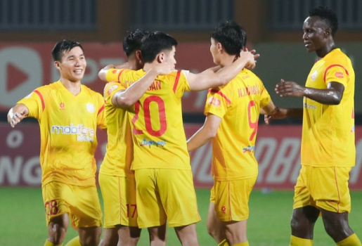 Soi trận Ninh Bình vs PVF-CAND: Vượt qua thế chân tường?
