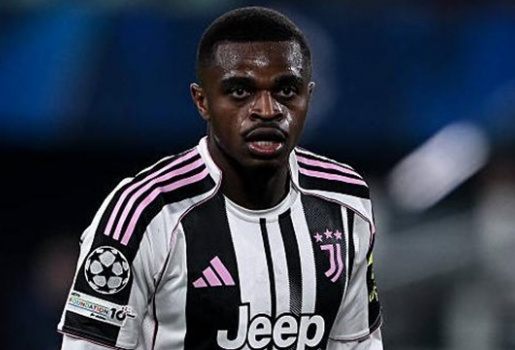 Man Utd săn đón Pierre Kalulu để gia cố hàng thủ