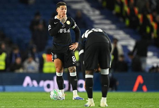 Các cầu thủ Chelsea đã thực sự quay lưng với Liam Rosenior