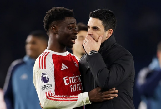 Arteta tin Bukayo Saka sẽ giúp Arsenal vượt mặt Man City