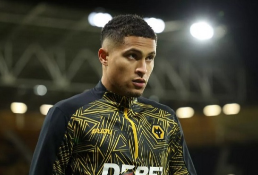 Man Utd chậm chân, Leeds chiếm lợi thế vụ Joao Gomes