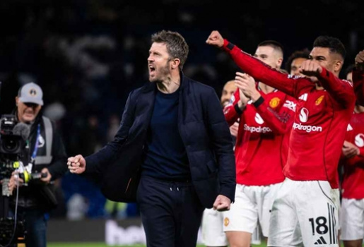 Michael Carrick bảo vệ hàng thủ Man Utd giữa tâm bão chấn thương