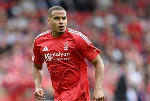 Murillo xứng đáng là thủ lĩnh tương lai nơi hàng thủ Man Utd