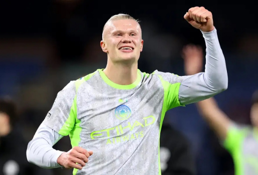 Haaland giáng đòn mạnh vào tham vọng của Real, Barca