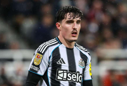 Arsenal đàm phán thuận lợi chiêu mộ Tino Livramento