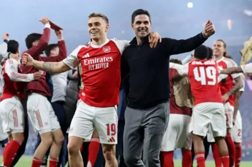 Arsenal hạ Atletico, giấc mơ châu Âu rộng mở