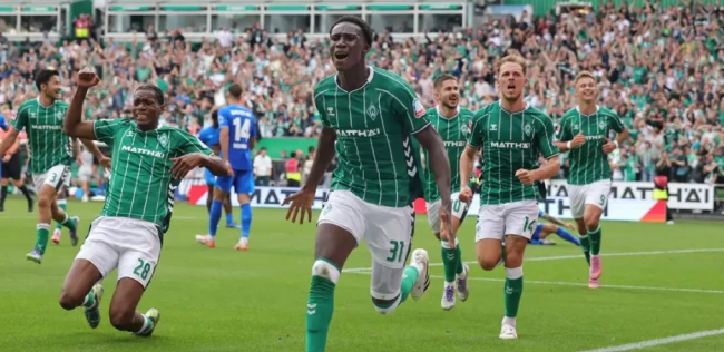 Các đại gia châu Âu tranh mua viên ngọc 18 tuổi của Bremen
