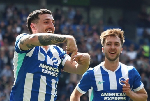 Huỷ diệt Wolves, Brighton chen chân vào top 7
