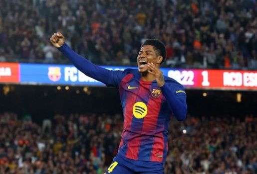Chấm điểm Barcelona: Đêm của Rashford