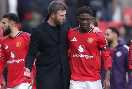 Michael Carrick xứng đáng dẫn dắt MU nhờ thực lực