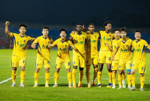 SLNA và Hà Tĩnh có chung nhà tài trợ từ mùa giải tới