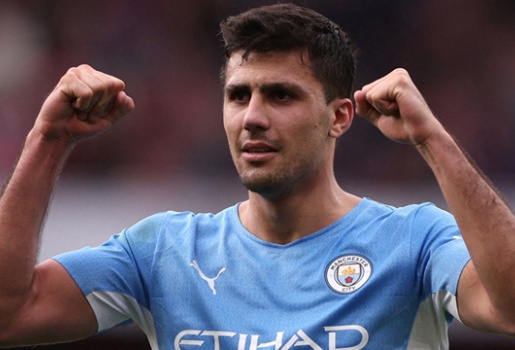 Tin đồn chuyển nhượng sáng 21/5: Real Madrid chèo kéo Rodri; Barca đạt thỏa thuận với Rashford