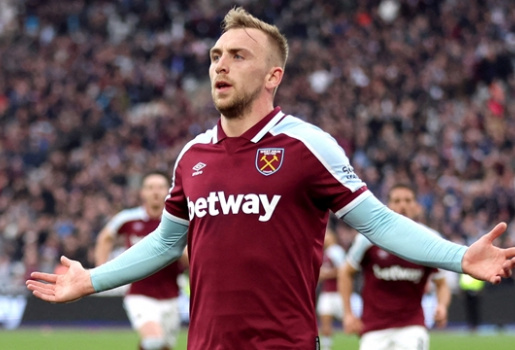 Bowen từ chối Man Utd để ở lại sát cánh cùng West Ham