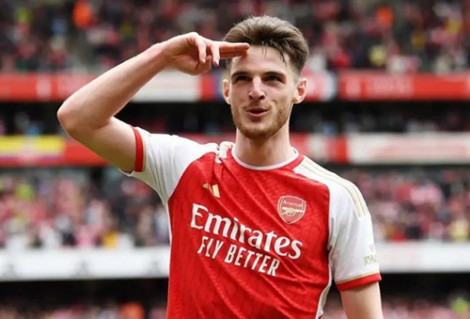 Declan Rice tự thấy bản thân giống Steven Gerrard