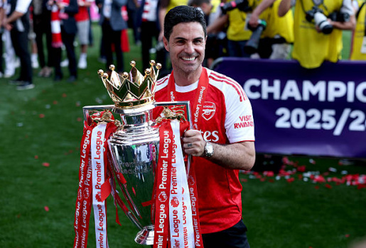 4 bước đi chiến lược giúp Arsenal bảo vệ vương quyền