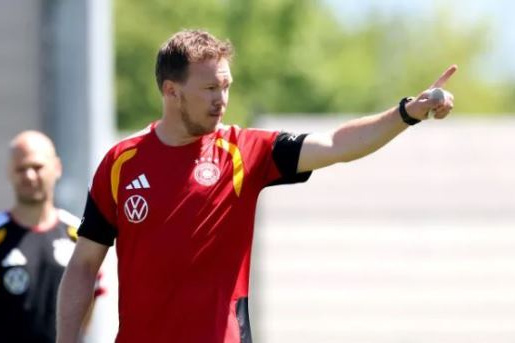 HLV Nagelsmann phản hồi vụ rò rỉ danh sách tuyển Đức