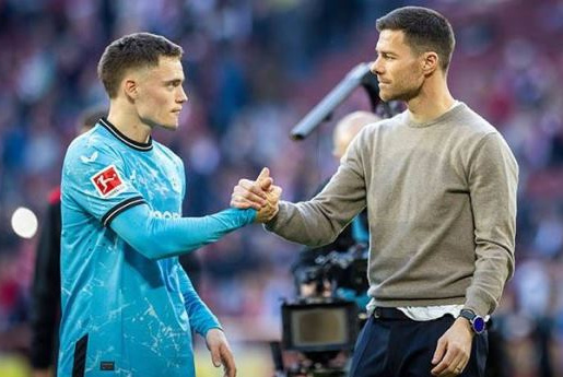 Tin đồn chuyển nhượng tối 30/5: Chelsea vung tiền mua Wirtz; Liverpool nhắm Van de Ven