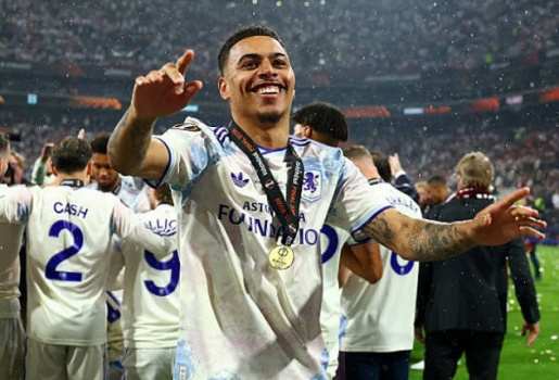 Arteta giục Arsenal chốt nhanh vụ Morgan Rogers